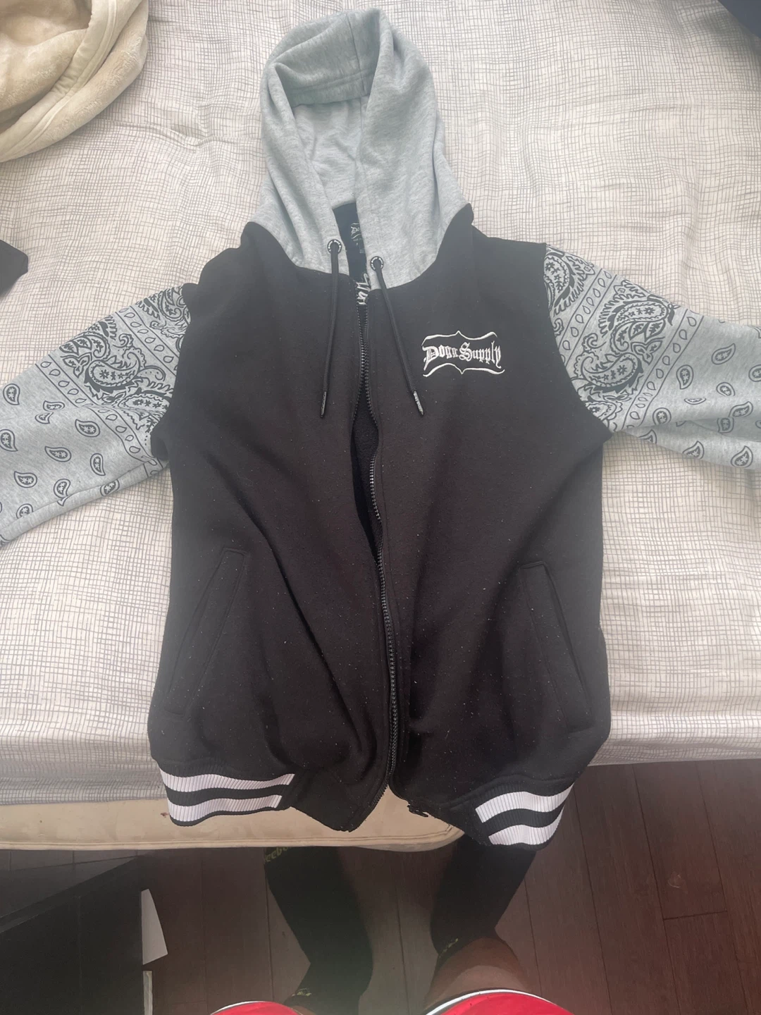 Dogg Supply Zip-Up Hoodie - photo 2