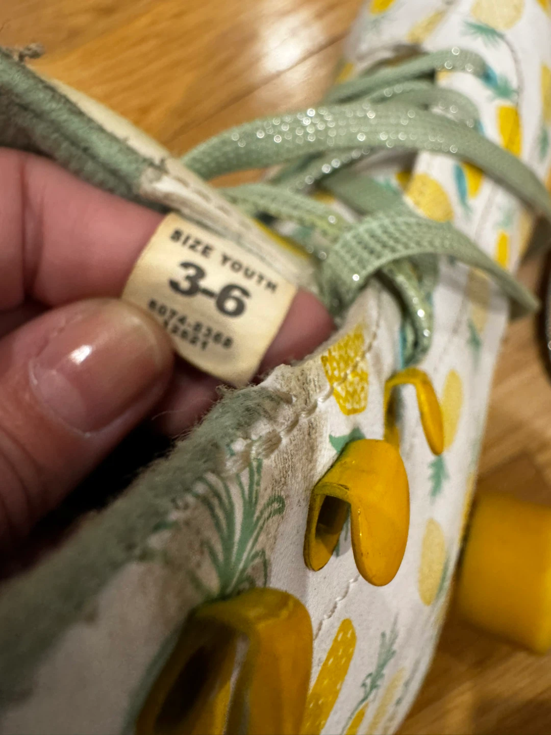 Roller Derby Pineapple Roller Skates - photo 5