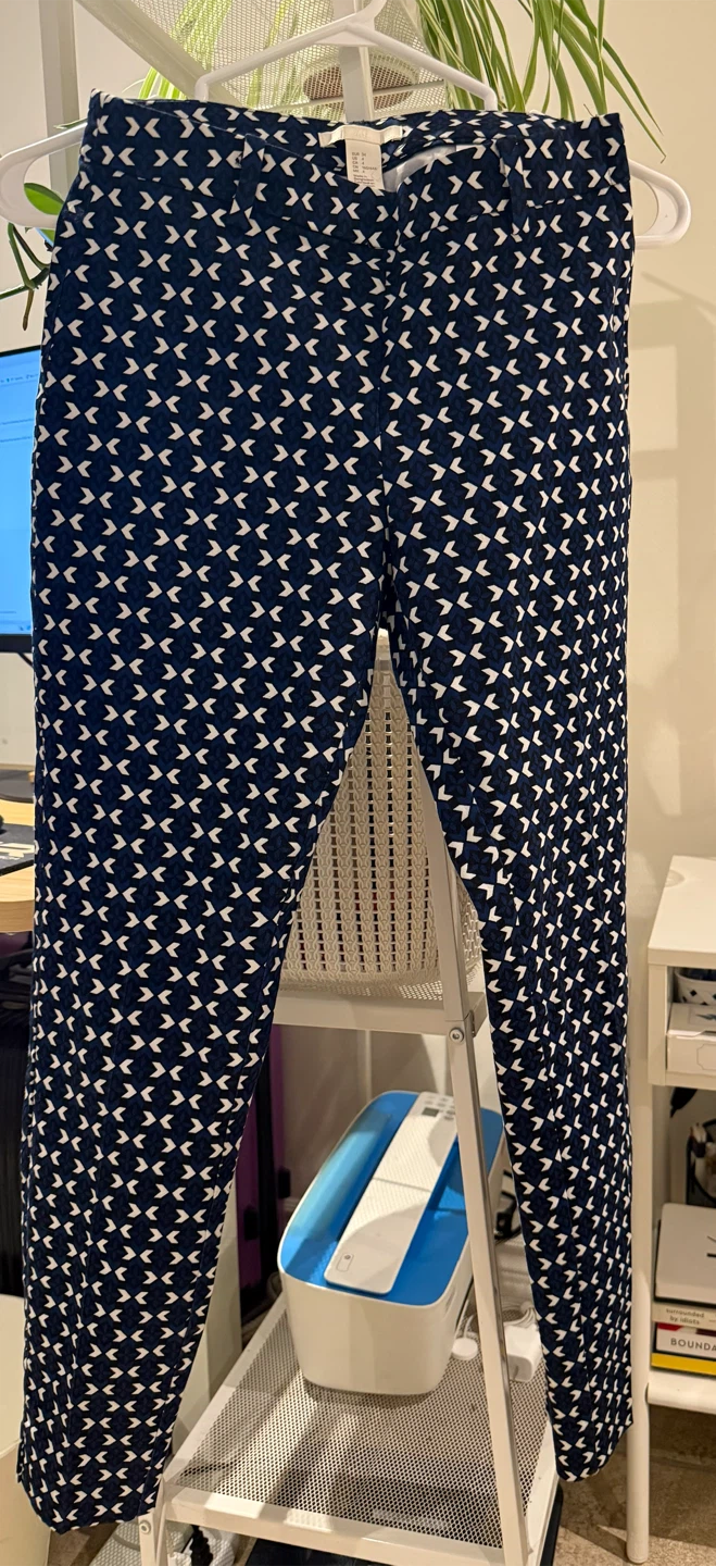 H&M Patterned Trousers Size 4
