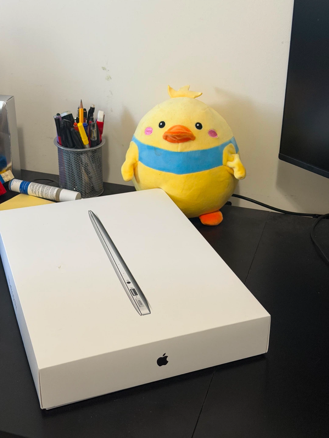 Apple MacBook Air 13-inch Mid 2012 - photo 2
