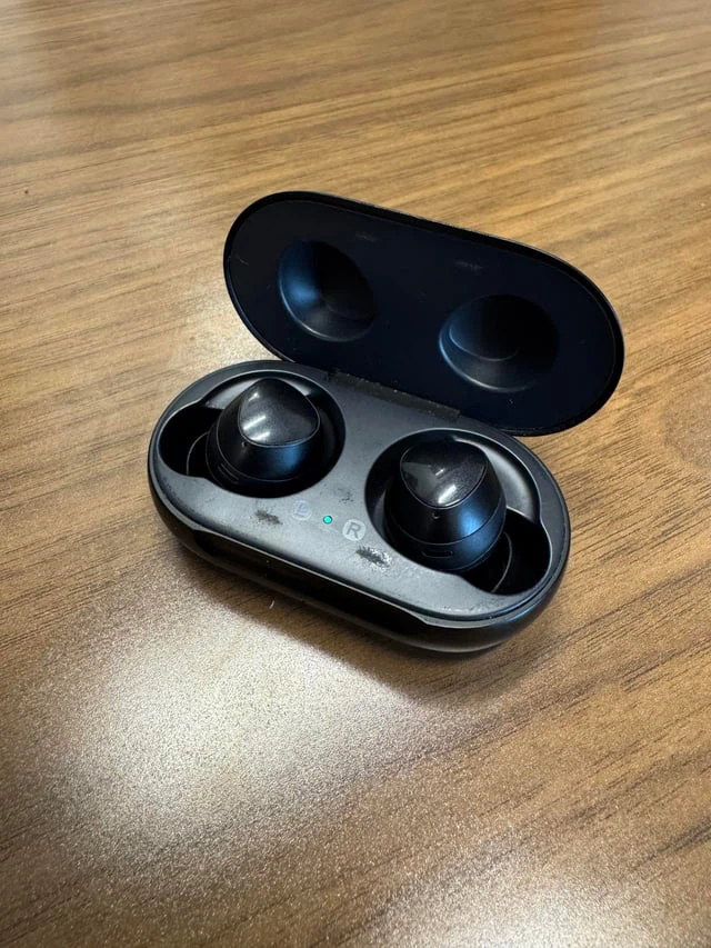 Samsung Galaxy Buds Black (1st gen) - photo 2