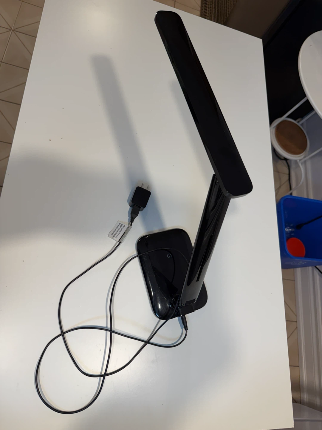 Black foldable LED desk lamp