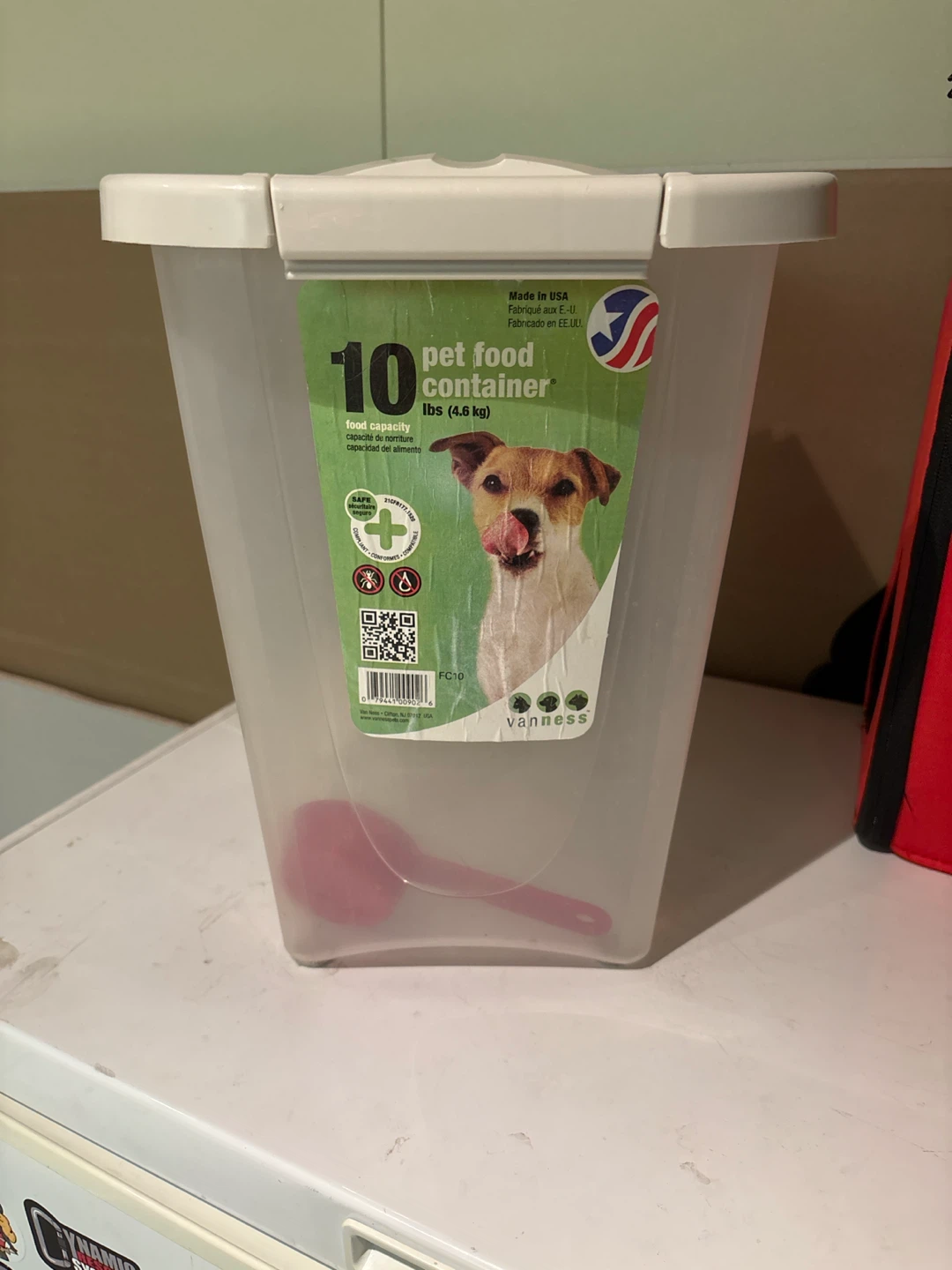 Vanness 10 lb Pet Food Container