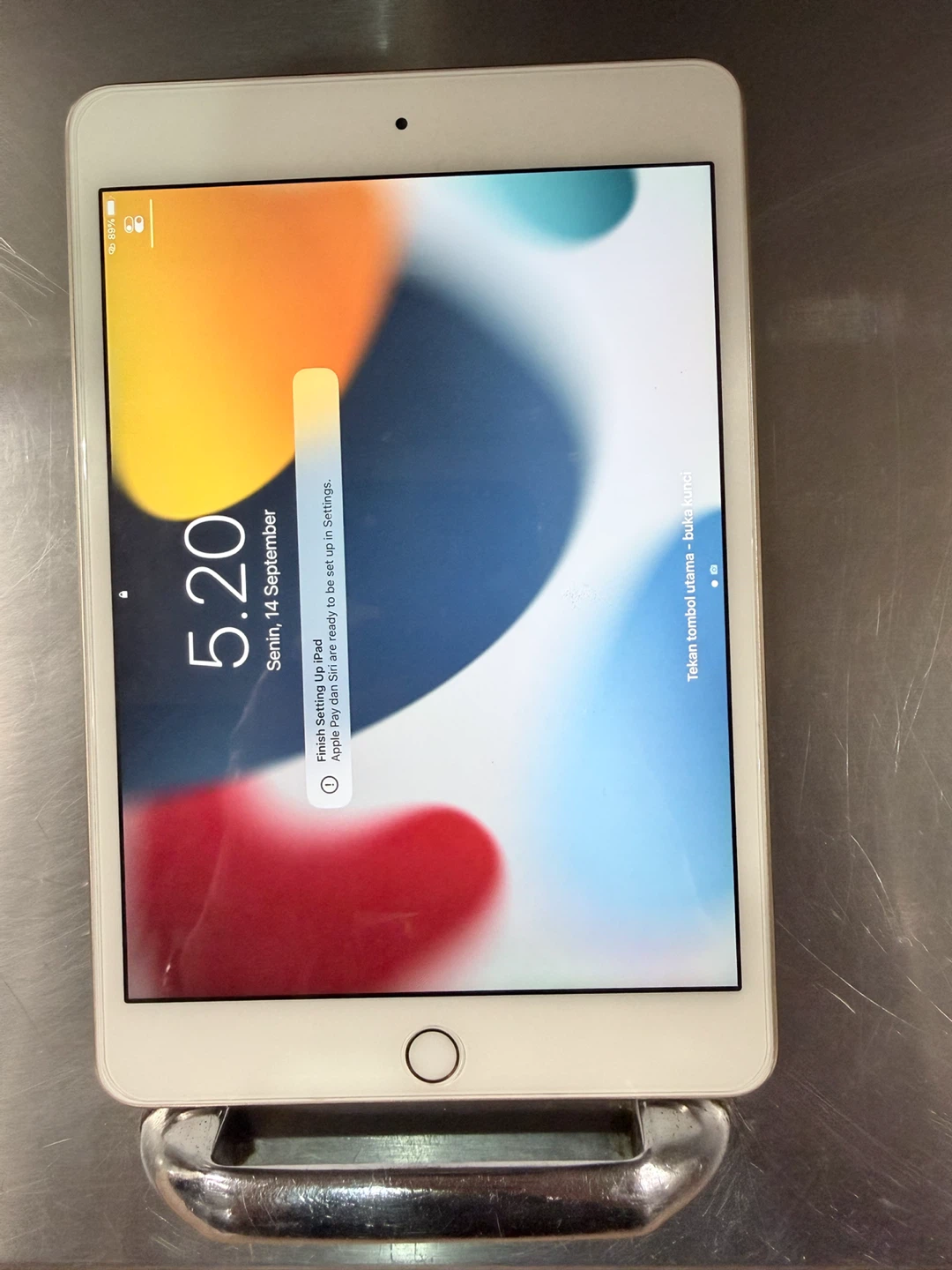 Apple iPad mini 4 128GB - photo 2