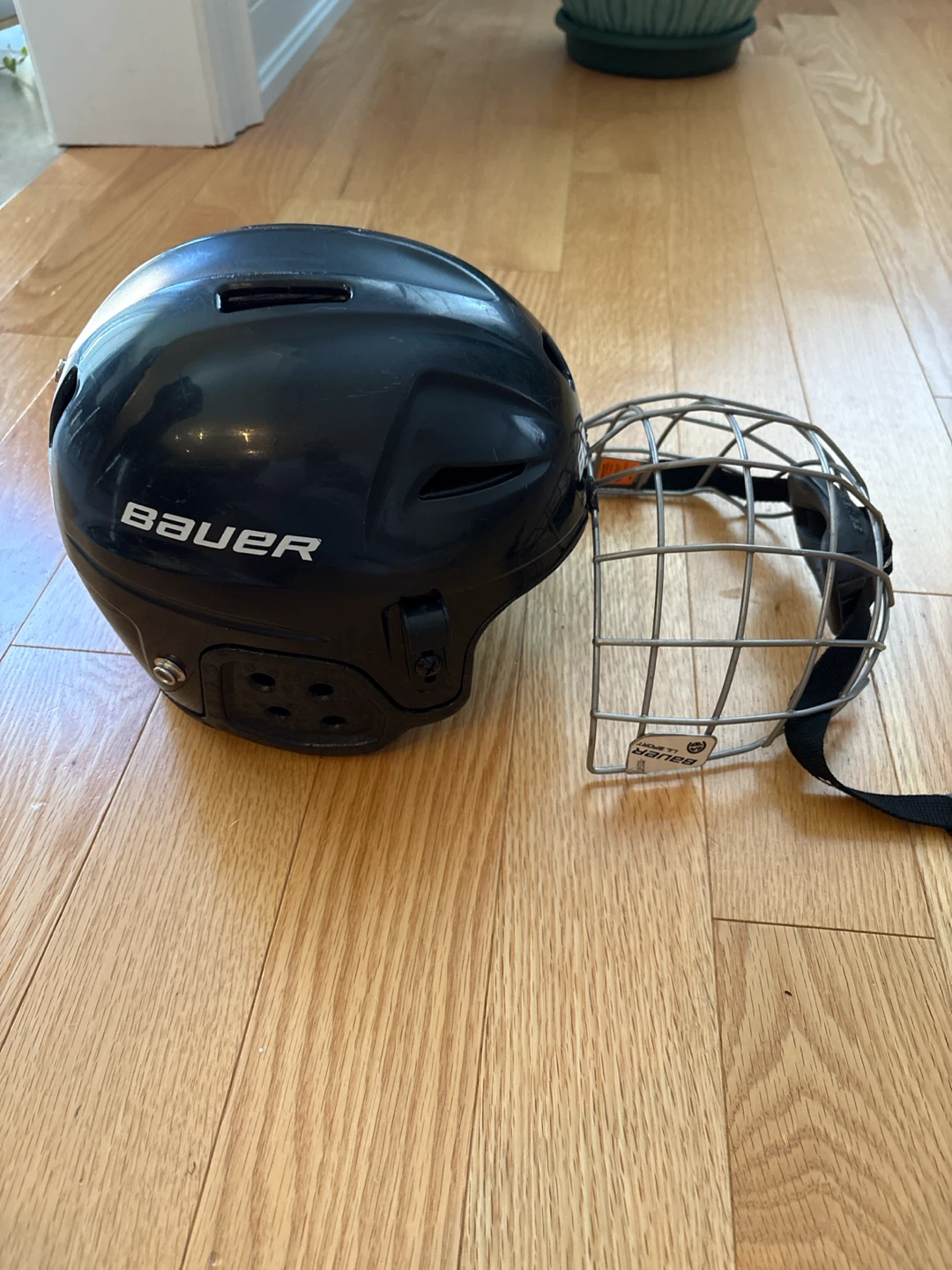 Bauer Lil' Sport Youth Hockey Helmet - photo 2