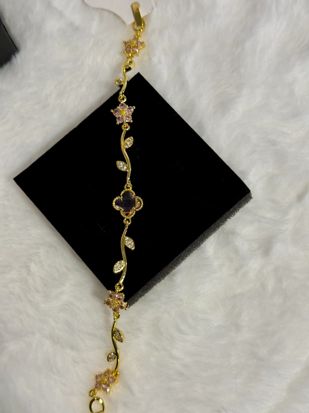Set of 4 Gold-Tone Floral Link Bracelets - photo 4