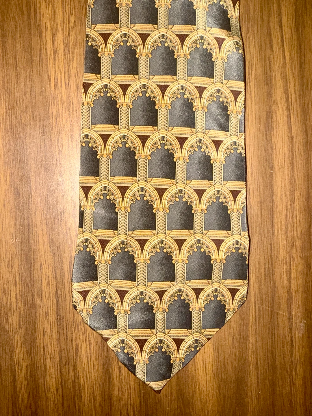 Christian Dior Monsieur 100% Silk Vintage Tie – Gothic Arch