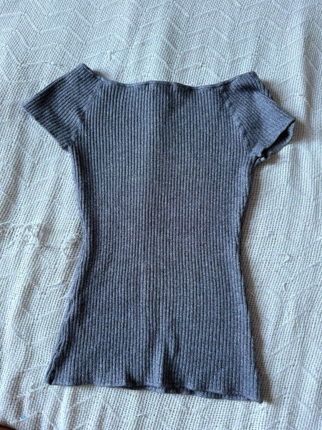 Gray Ribbed Off-the-Shoulder Top, Stretchy ,H&M, Size: S - photo 5