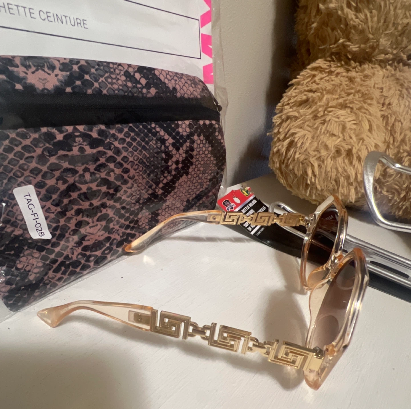 Assorted Items Lot - photo 2