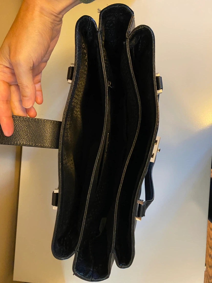 Kate Spade black leather tote bag - photo 3