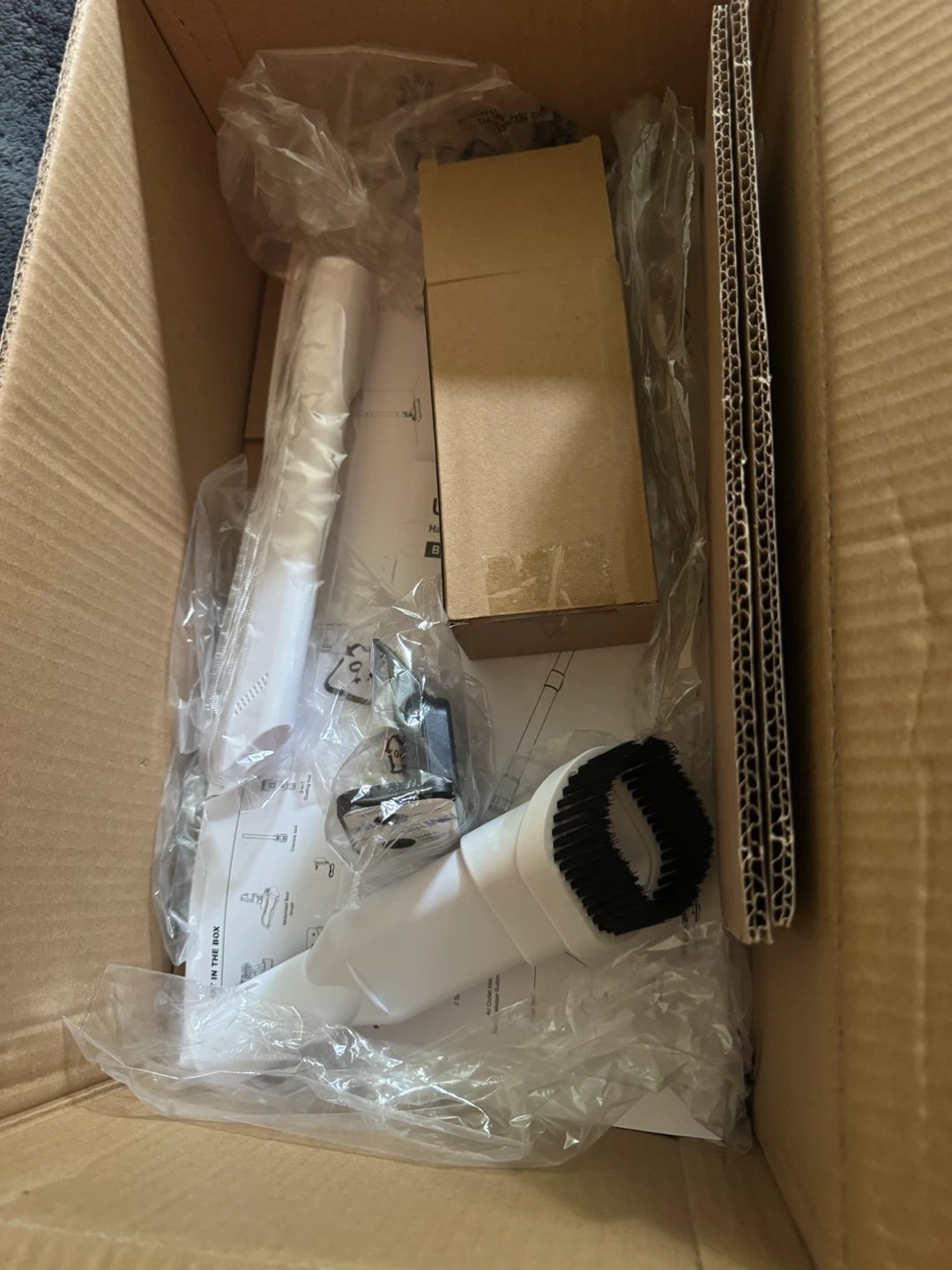Cordless Vacuum Cleaner - photo 3