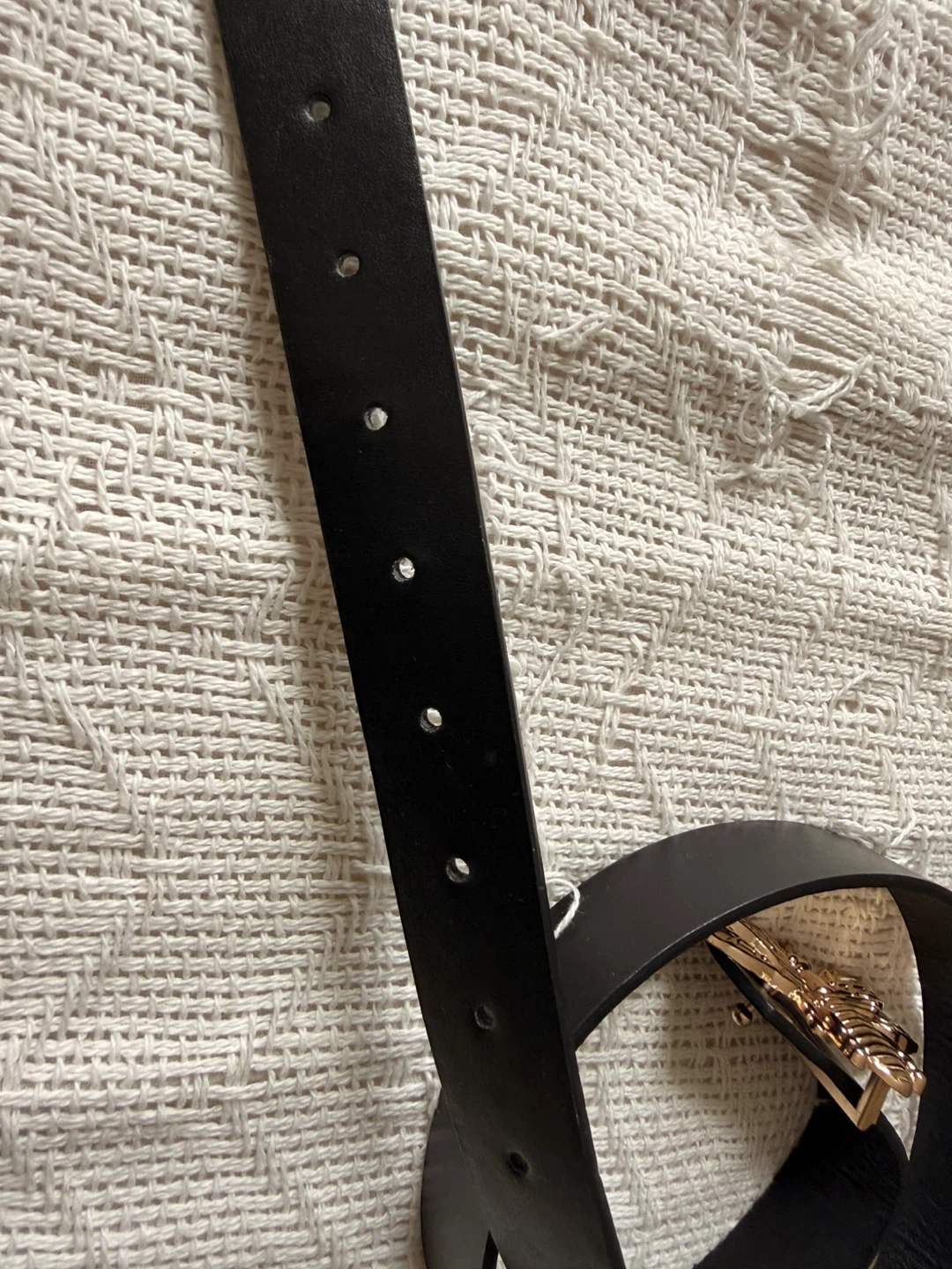 Black Belt with Gold Bee Buckle - photo 4