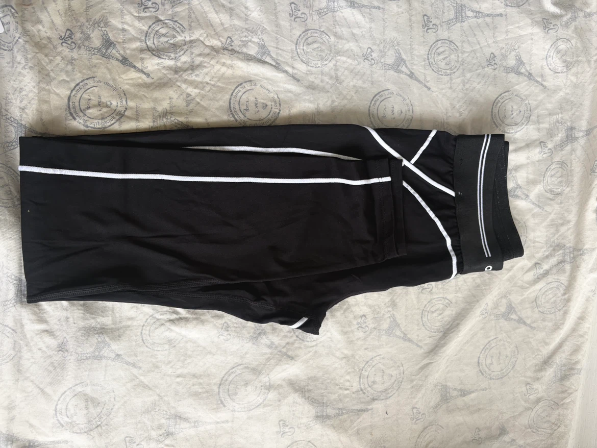 Alo Yoga matching set - photo 2