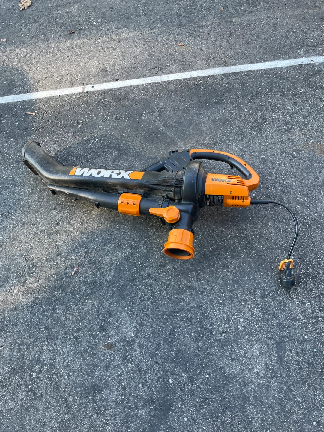 WORX Electric Leaf Blower