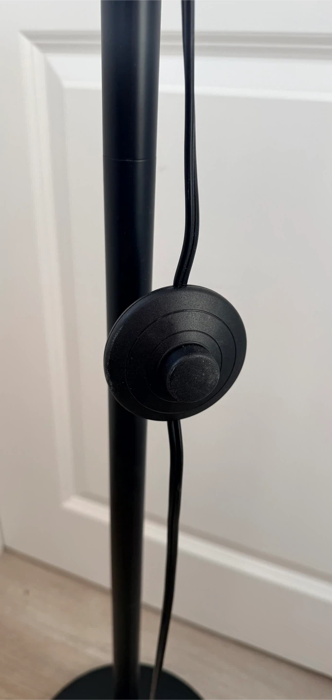 Black Arc Floor Lamp - photo 3