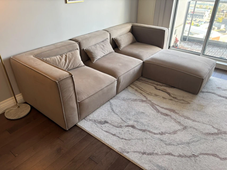 3 piece sectional sofa plus ottoman in debossed microfibre - photo 3