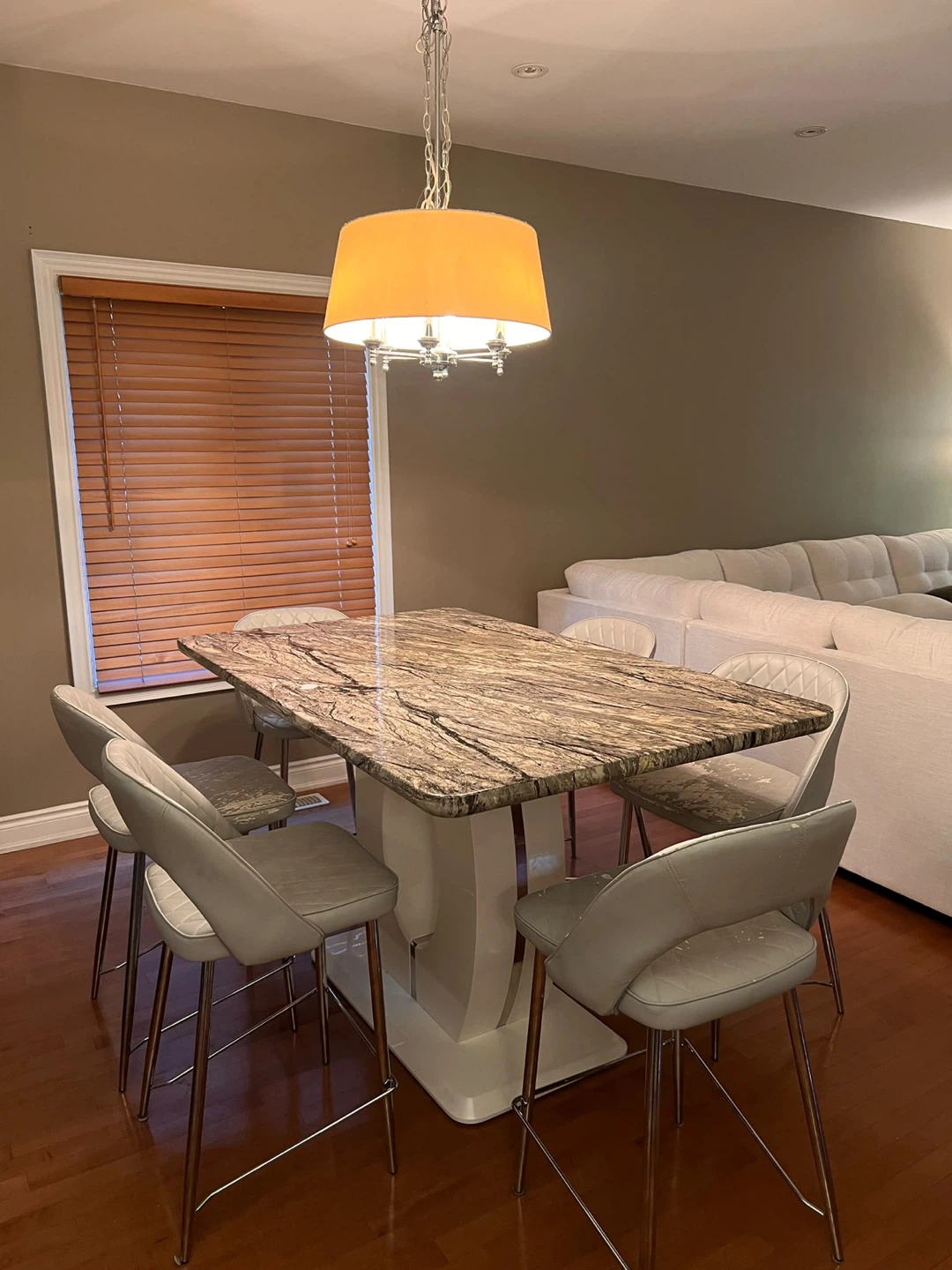 Dining Table and 6 Chairs Set