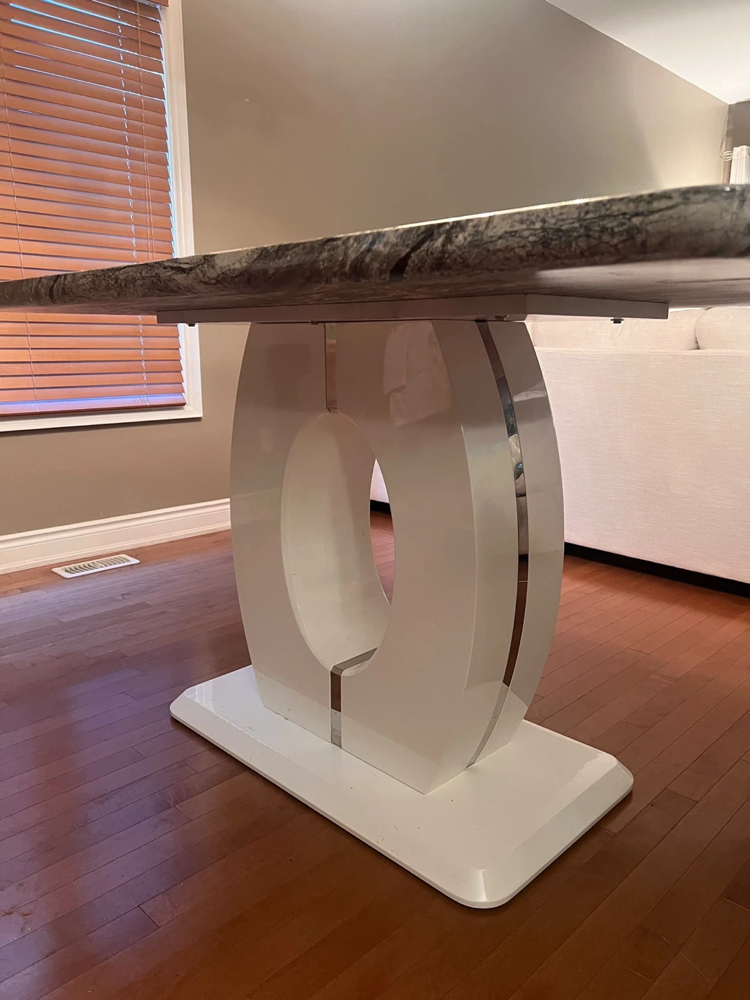 Dining Table and 6 Chairs Set - photo 3