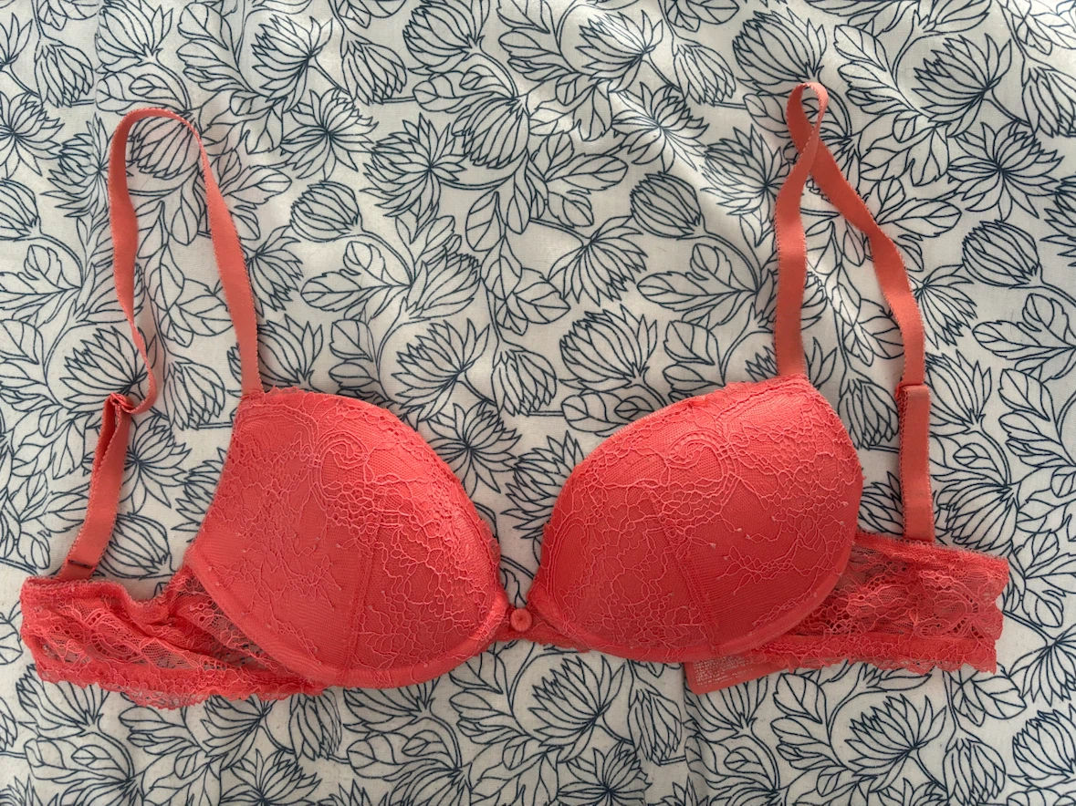 34A lace push-up bra