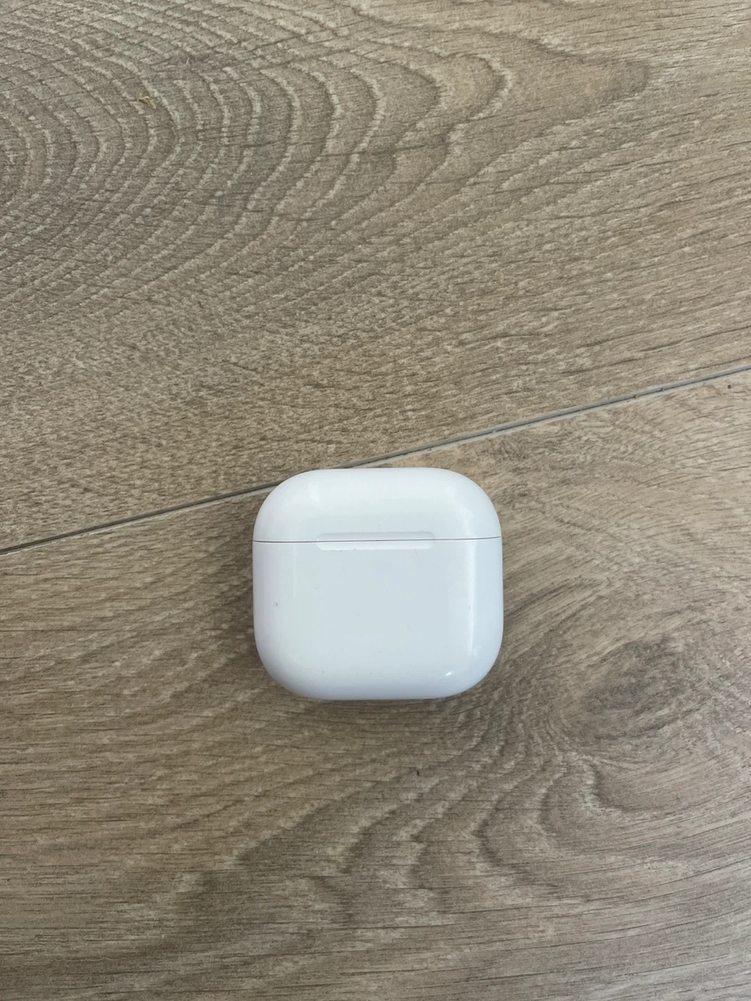 Apple AirPods 3rd Generation Wireless Charging Case