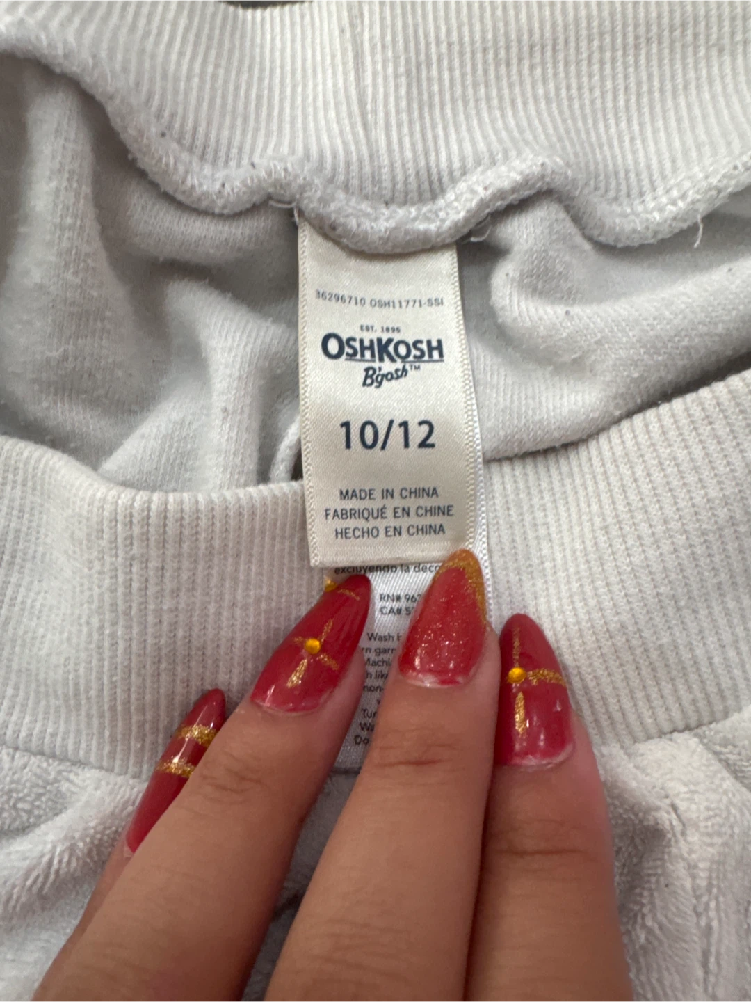 OshKosh B'gosh Shorts size 10/12 - photo 2