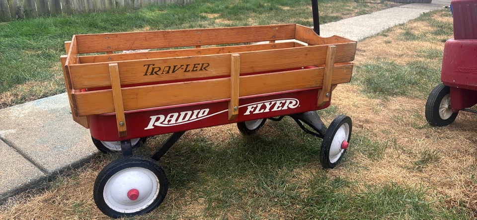 Radio Flyer Trav-ler Wagon