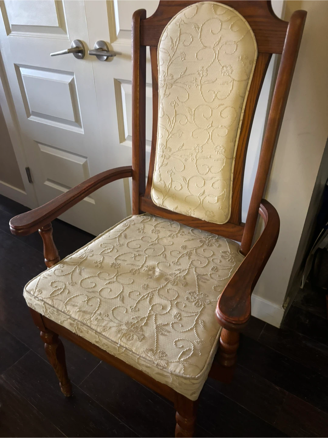Pair vintage captain Oak Armchair with Cream Floral Upholstery - photo 4