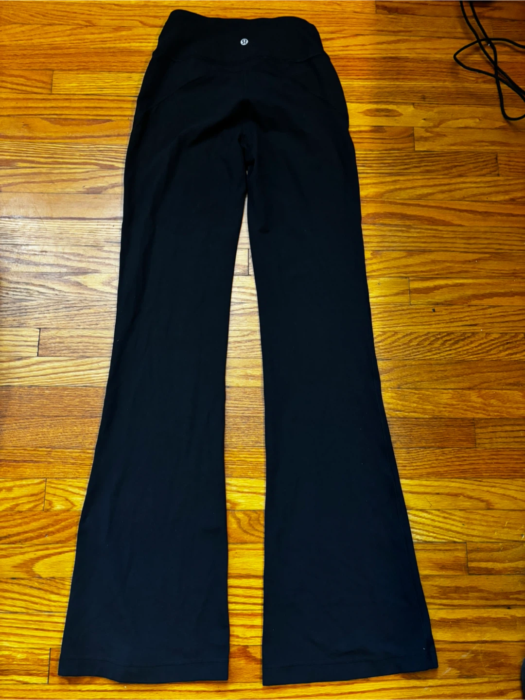 Lululemon Flare Leggings - Size 4 - photo 3