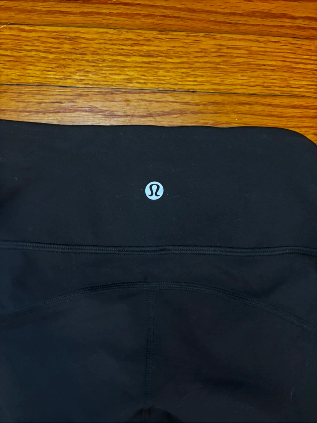 Lululemon Flare Leggings - Size 4 - photo 4