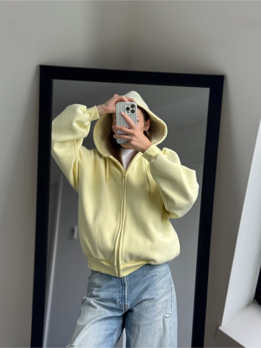 Aritzia Cozy Sweatfleece Mega Zip Hoodie - photo 3