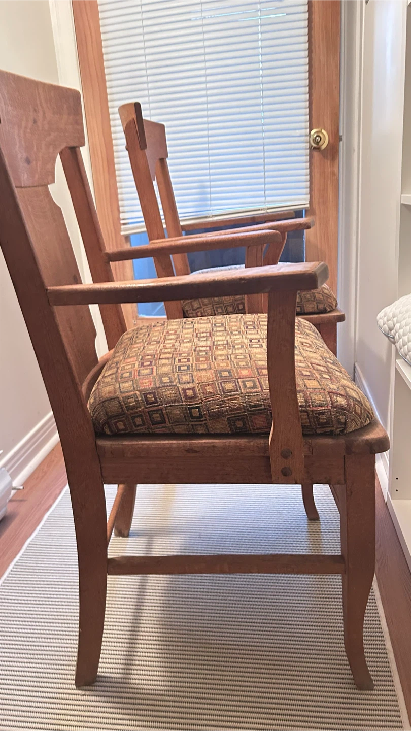 2  Vintage ArmChairs - photo 2