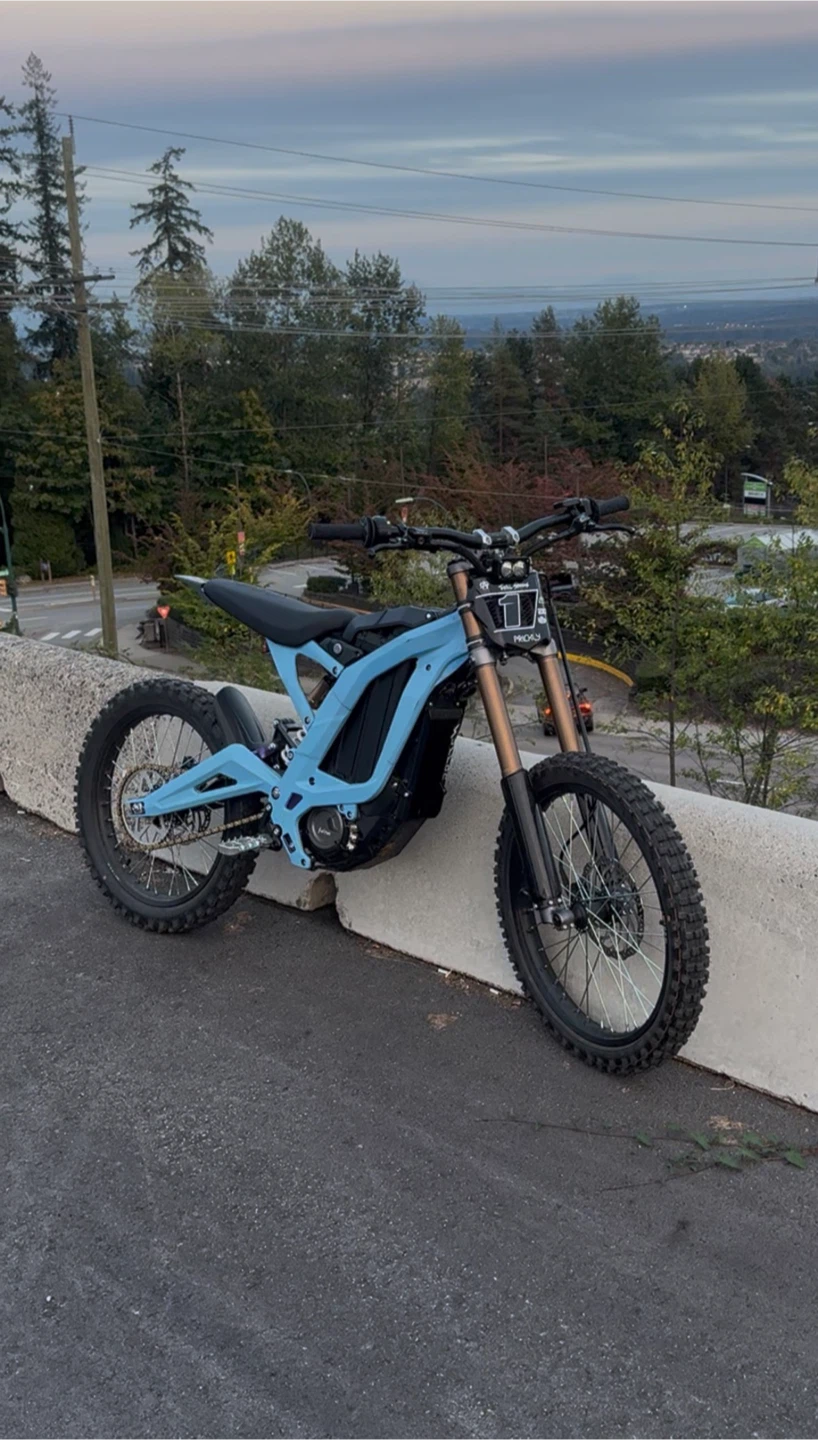 Sur-Ron Light Bee Electric Dirt Bike