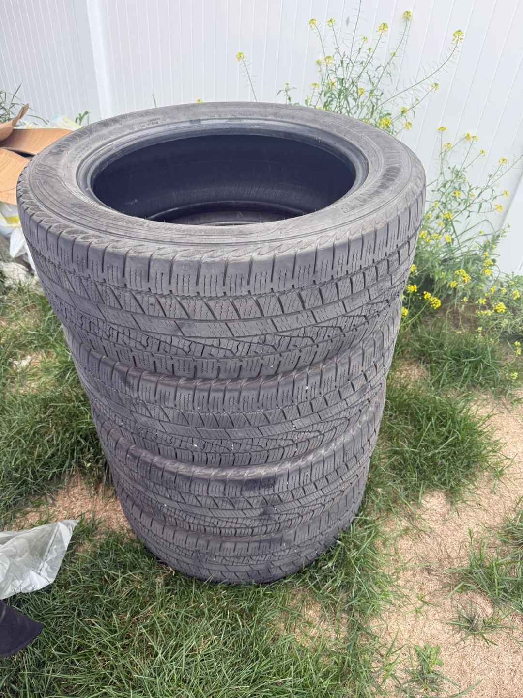 245/55 R19 103H tires Goodyear Assurance Tires - photo 3