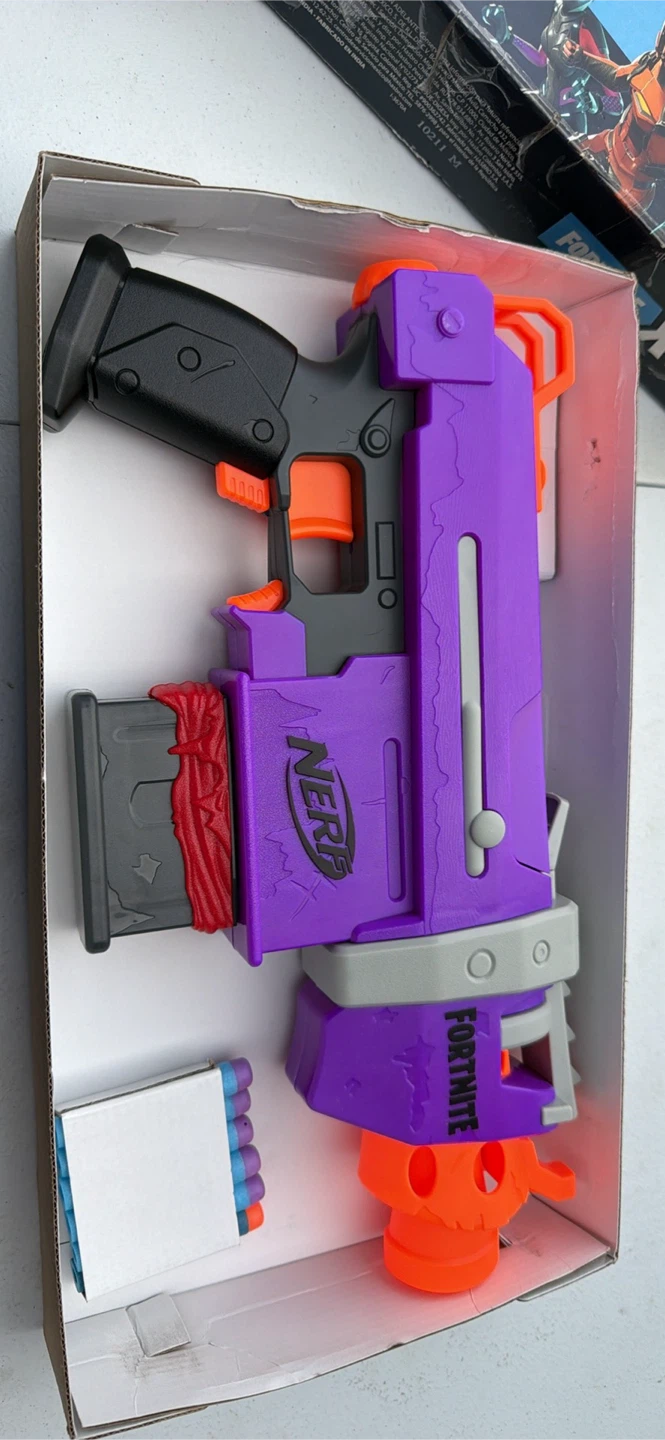 Nerf Fortnite SMG-E Blaster