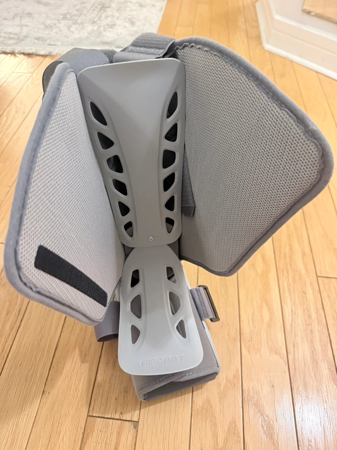 Aircast Walking Boot