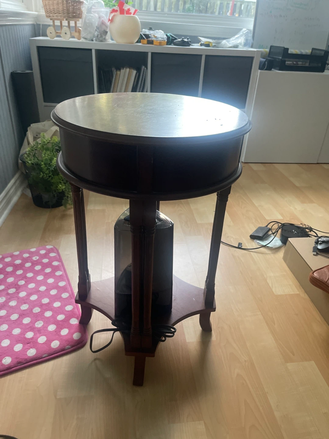 Round Wooden Accent Side Table - photo 2