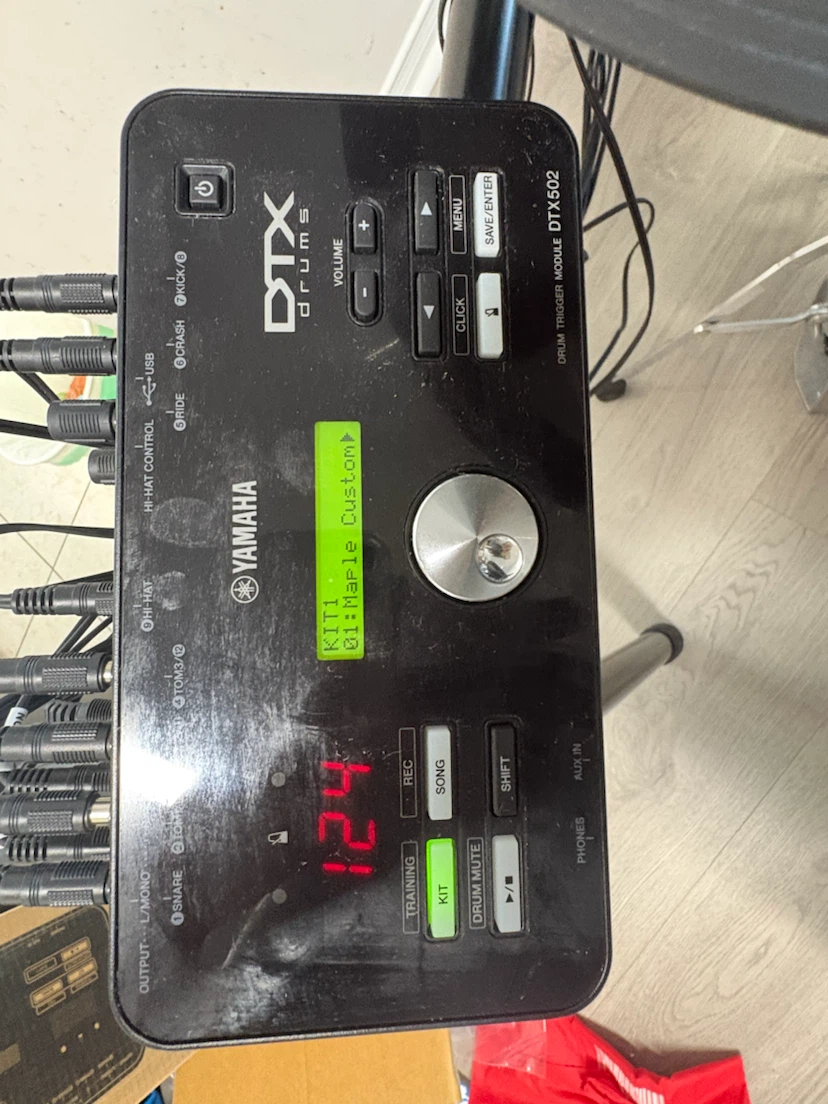 Yamaha DTX502 Electronic Drum Kit - photo 3