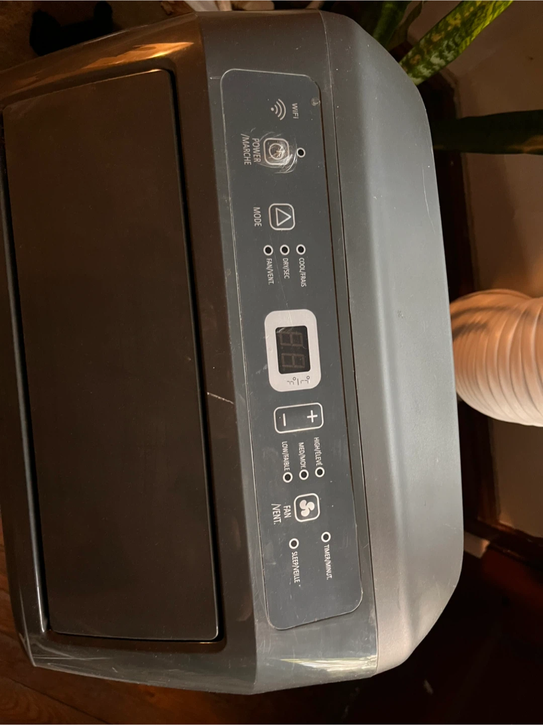 Hisense Portable Air Conditioner - photo 2