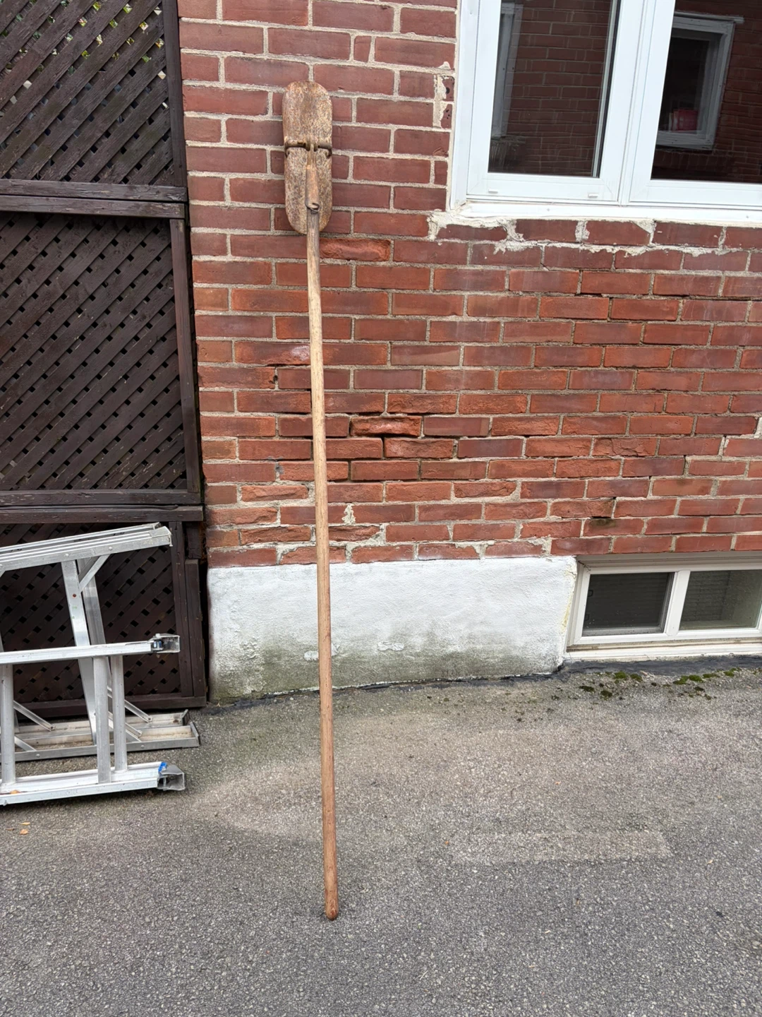 Rare Antique Long-Handled Clay Tile Shovel !