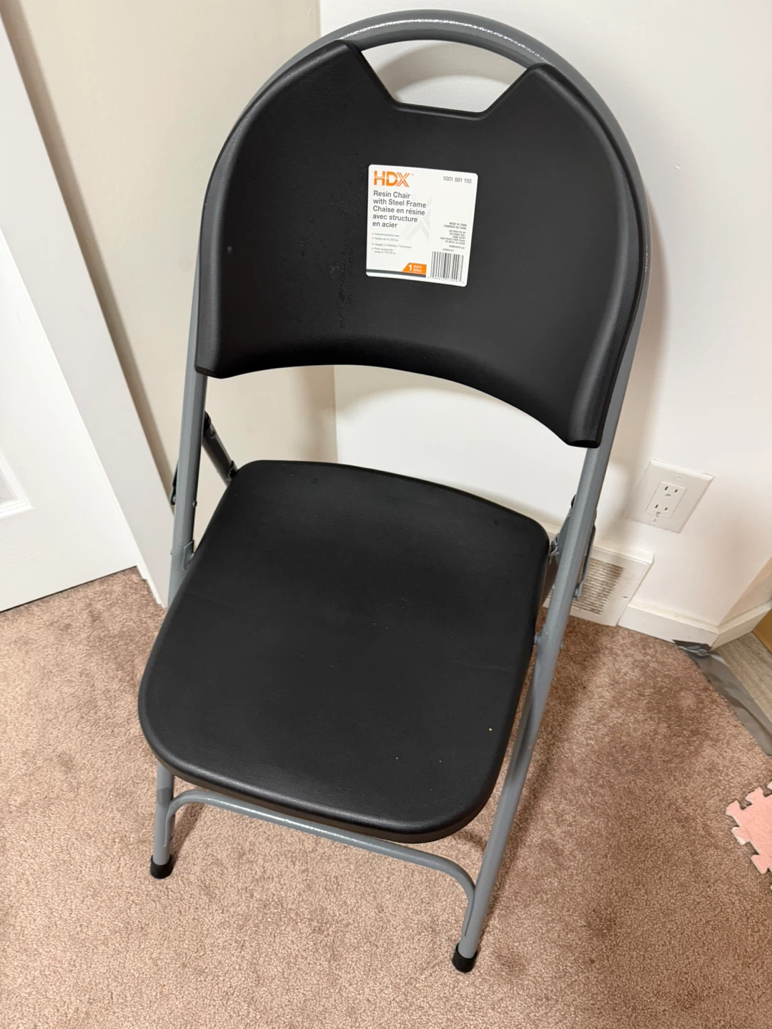 HDX Resin and Steel Folding Chair