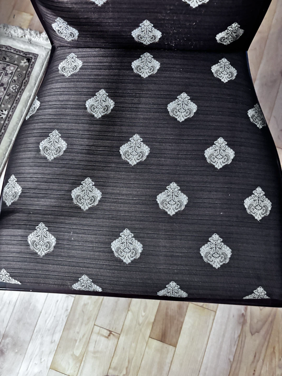Eight vintage dark wood armchairs with patterned fabric - photo 3