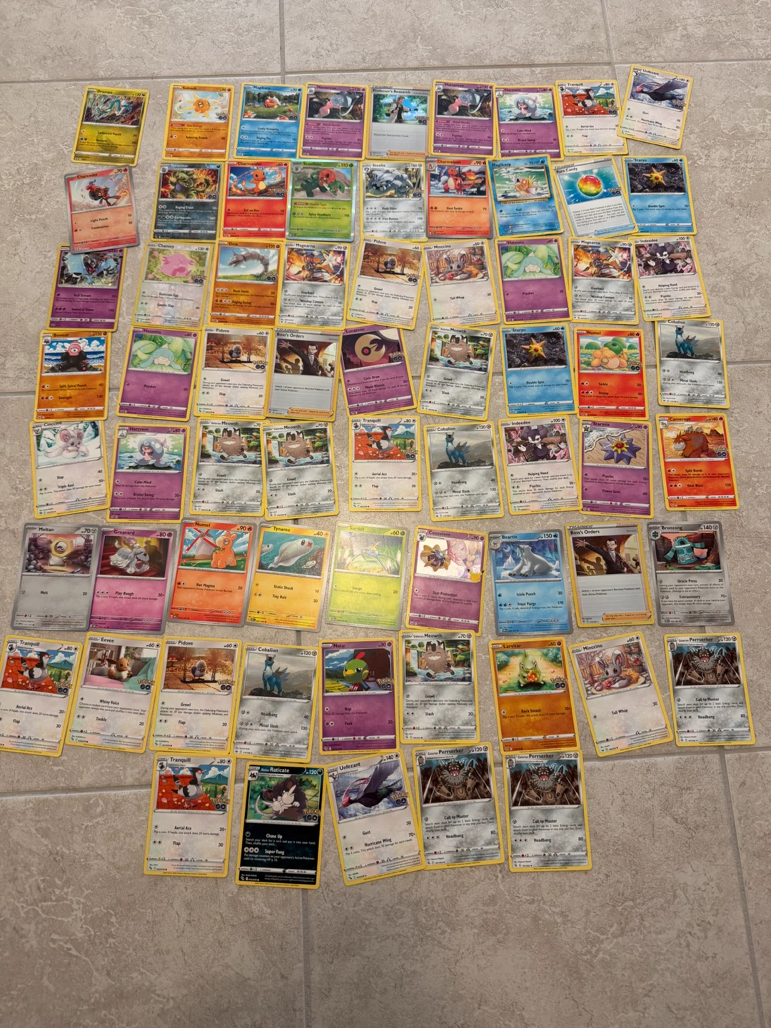 Random Pokémon cards