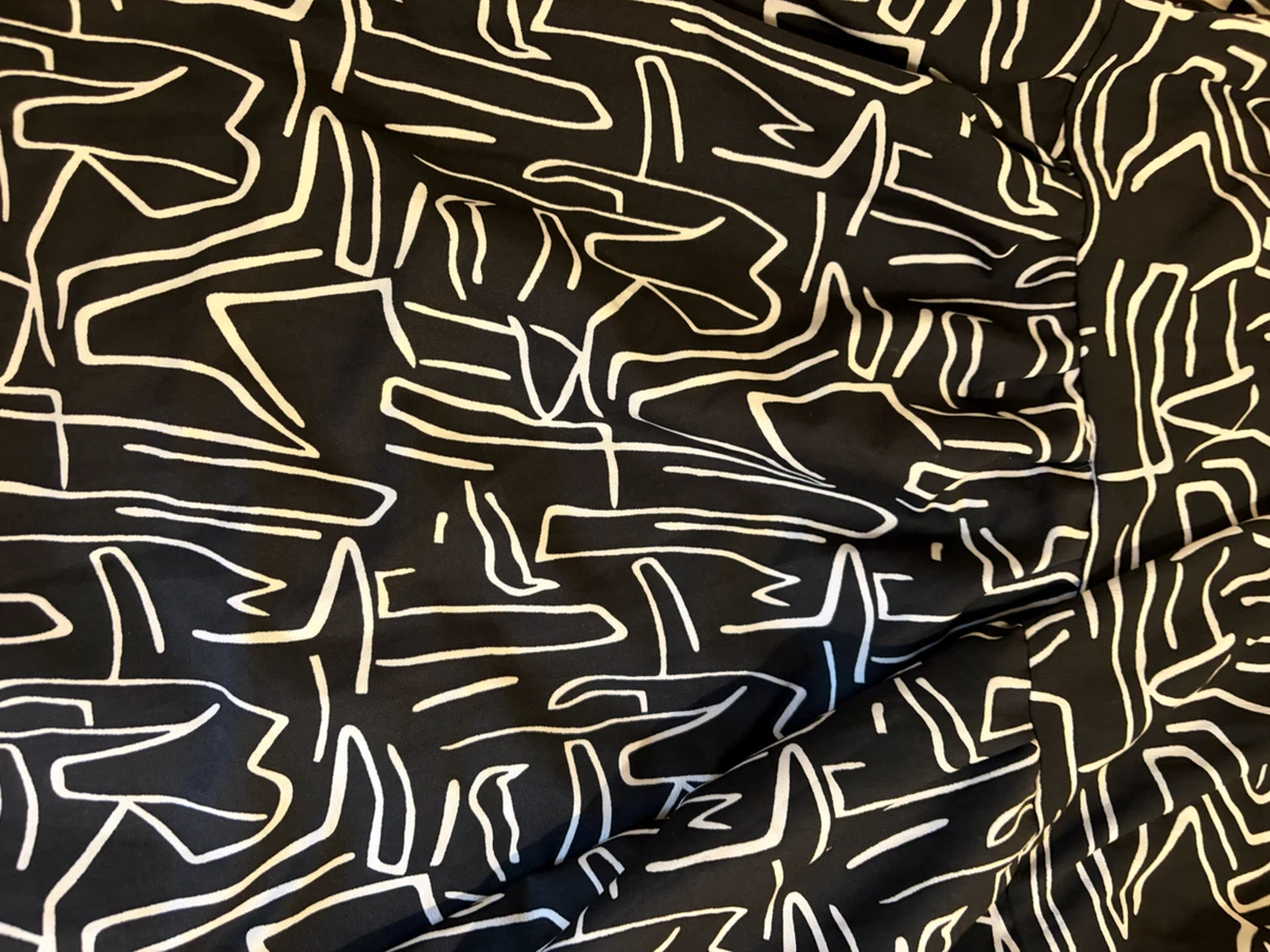 Black and White Patterned Cut-Out Maxi Dress - photo 5