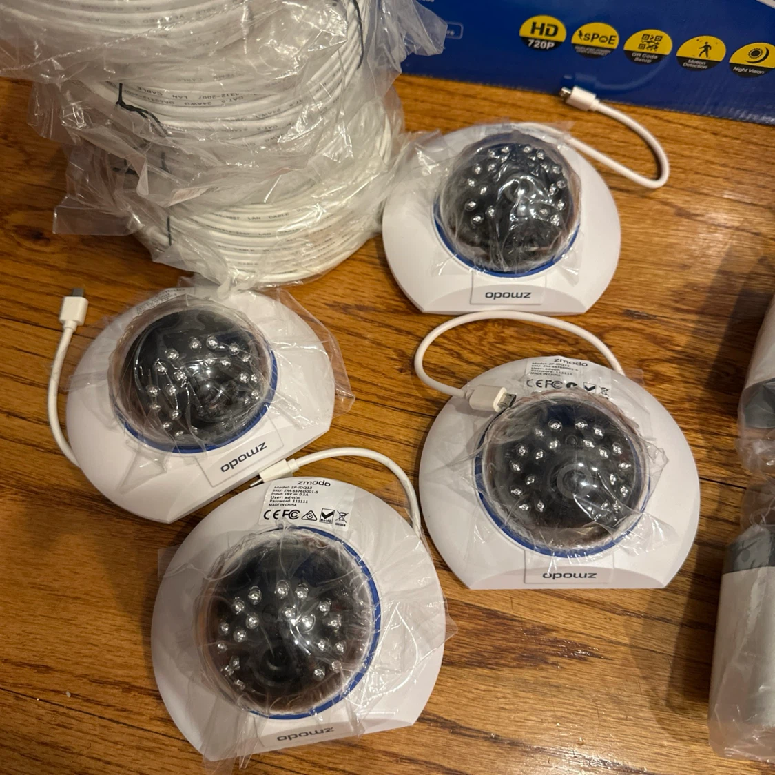 Zmodo 8-Channel 720P NVR Security System - photo 4