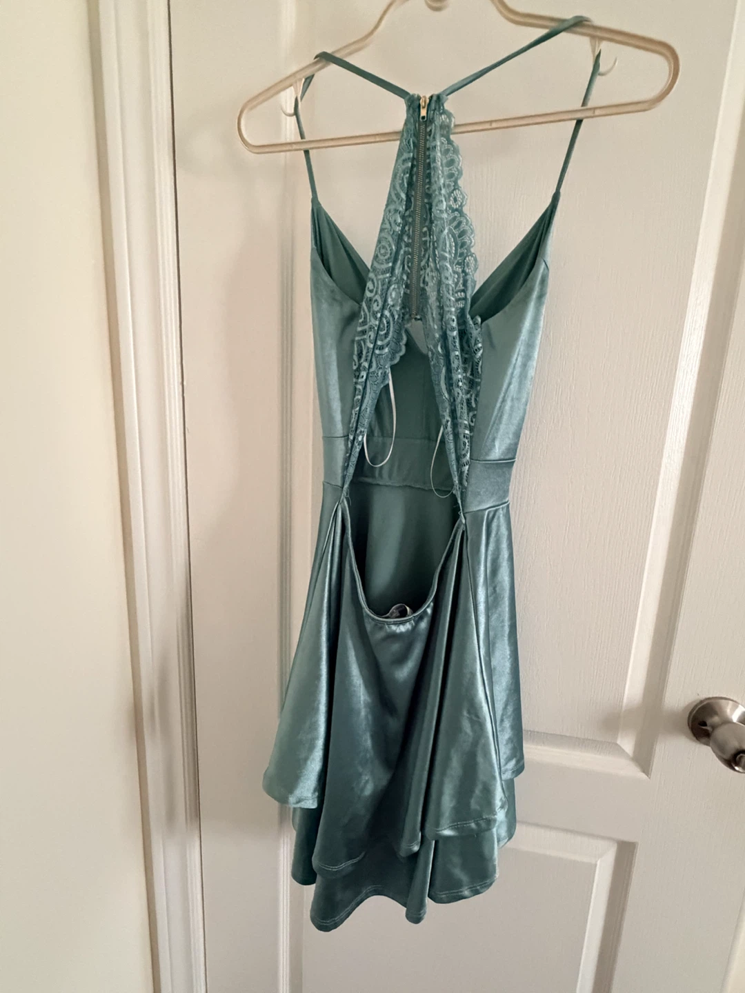 Satin Lace-Back Dress - photo 2