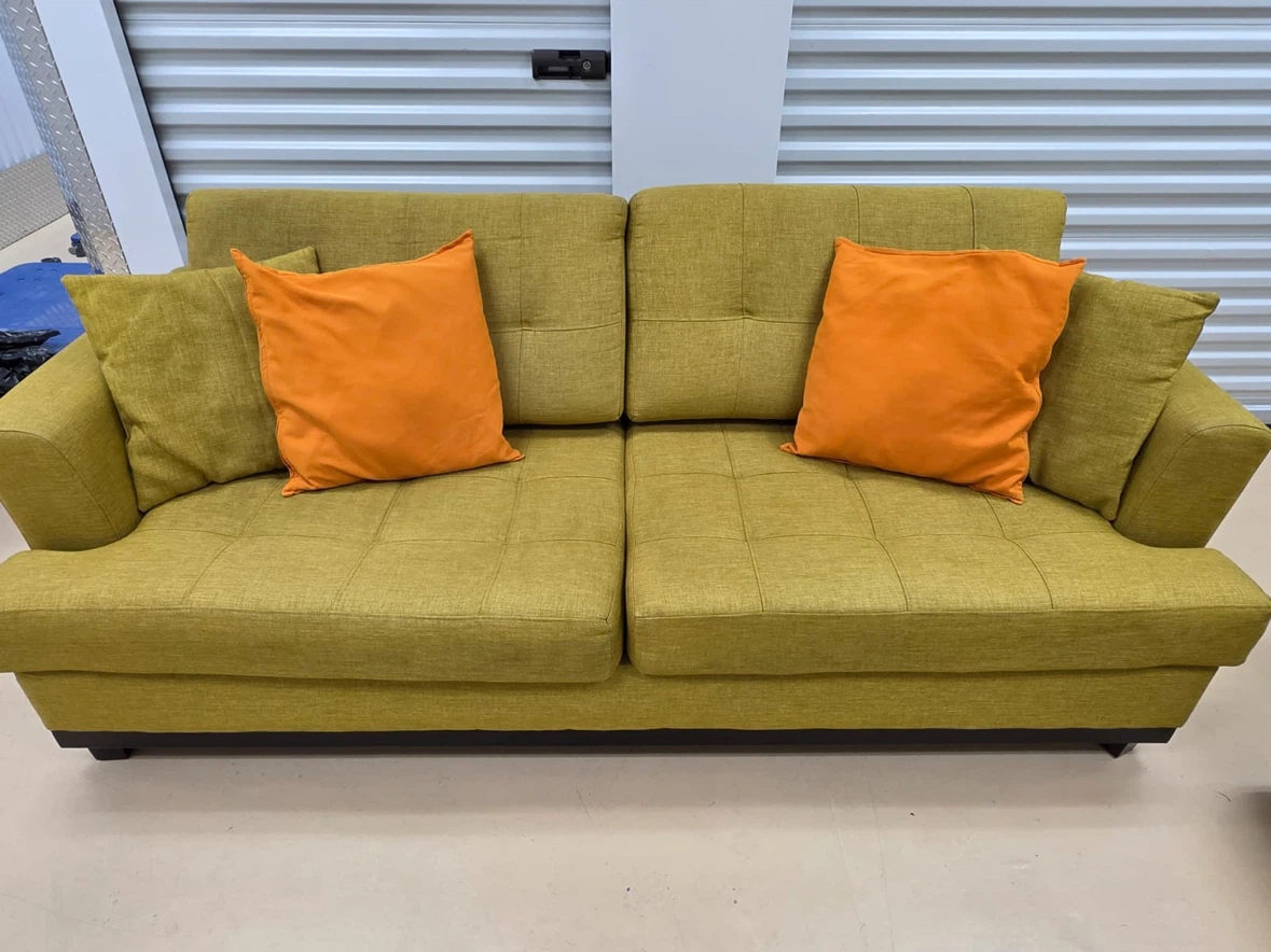 Two-piece lime green couch set - photo 5