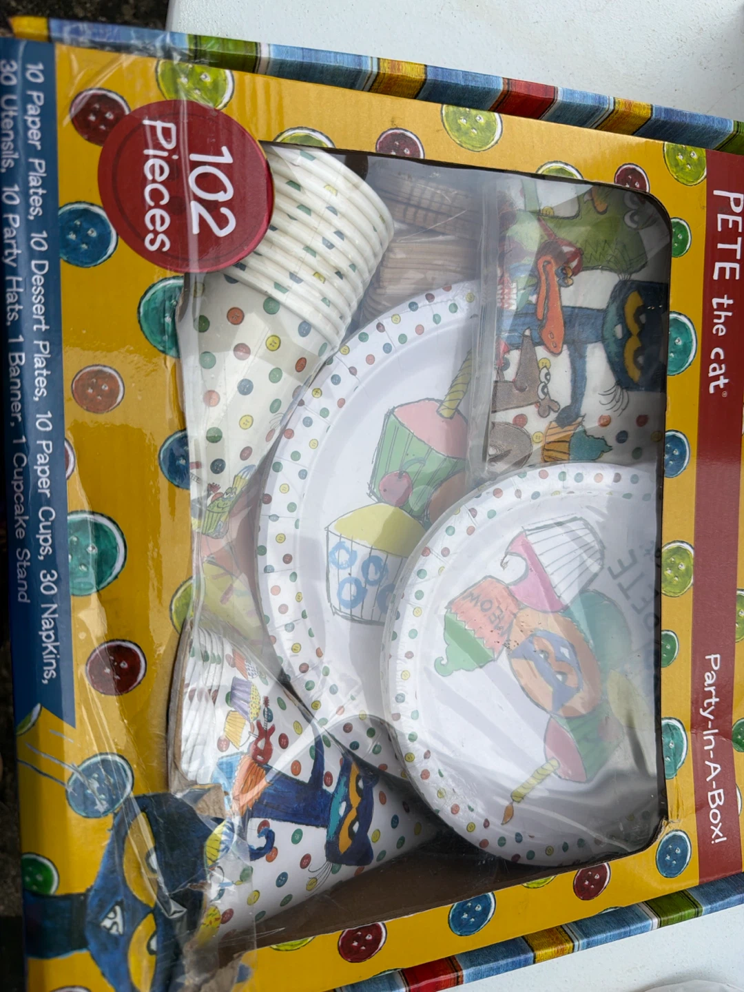 Pete the Cat Party-In-A-Box 102 Piece Set