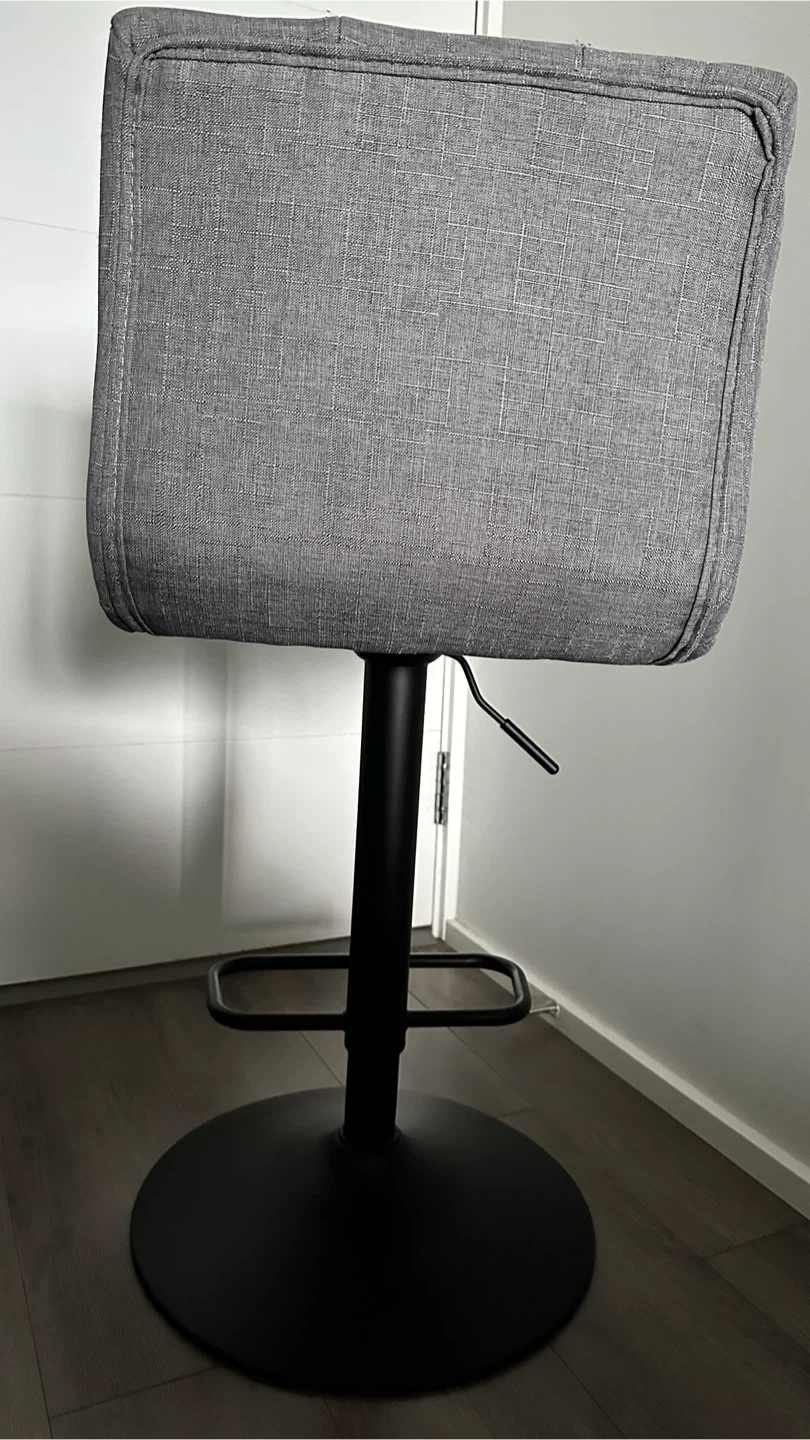 Bar stools x2 - photo 3