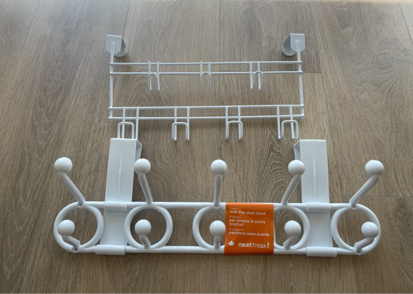 Brand new Neatfreak 10-Peg Over the Door Hook