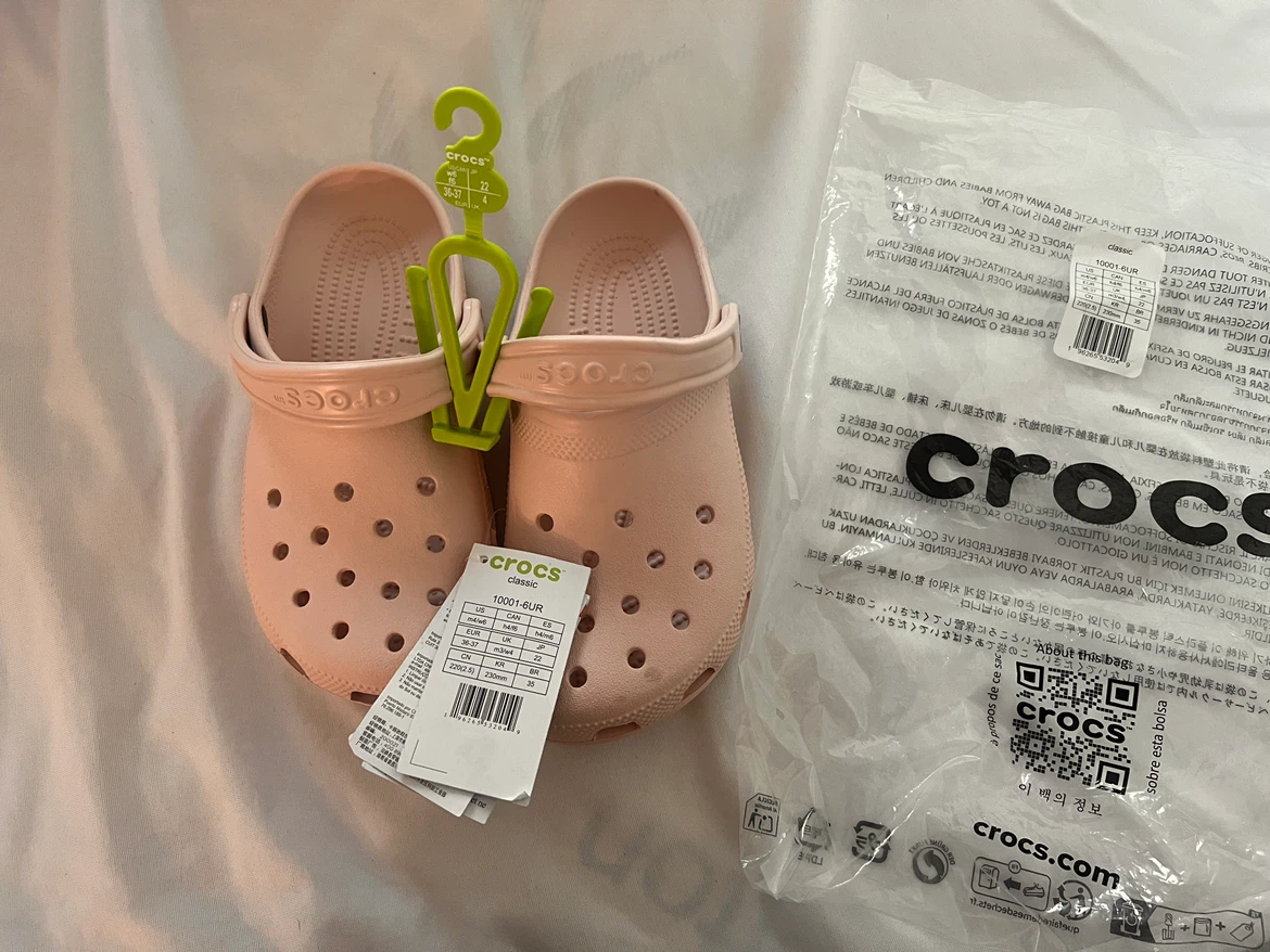 New Crocs Classic Clogs - Light Pink - Size W6 - photo 2